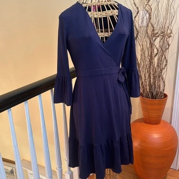 Lilly Pulitzer NWT navy blue Misha  wrap dress - Picture 2 of 7